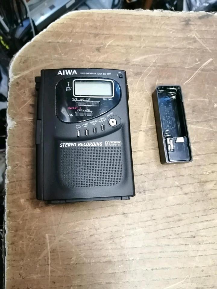 AIWA HS-J707, Walkman mit Batterie-Fach, DEFEKT!!!