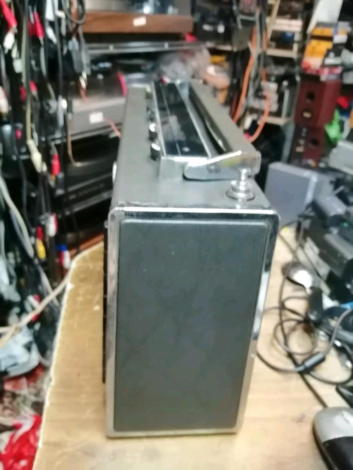 GRUNDIG Transistor 5000, Radio, guter Zustand!!