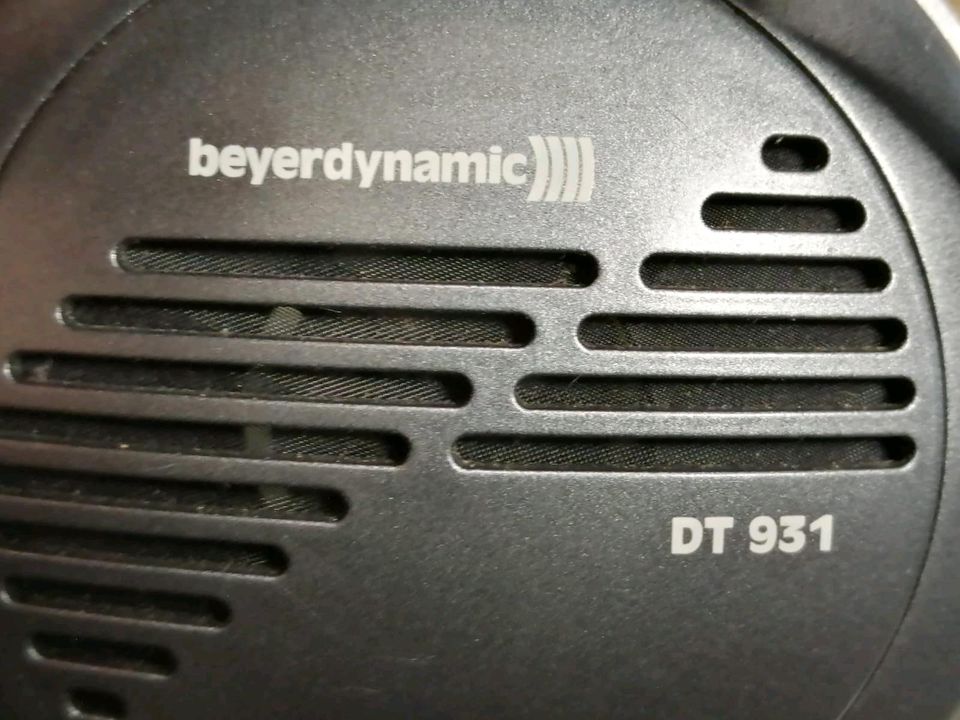 Beyerdynamic DT-931, Kopfhörer, rechte Seite etwas leise!!