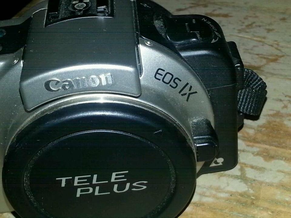 CANON EOS IX; Camera/Body ohne Objektiv