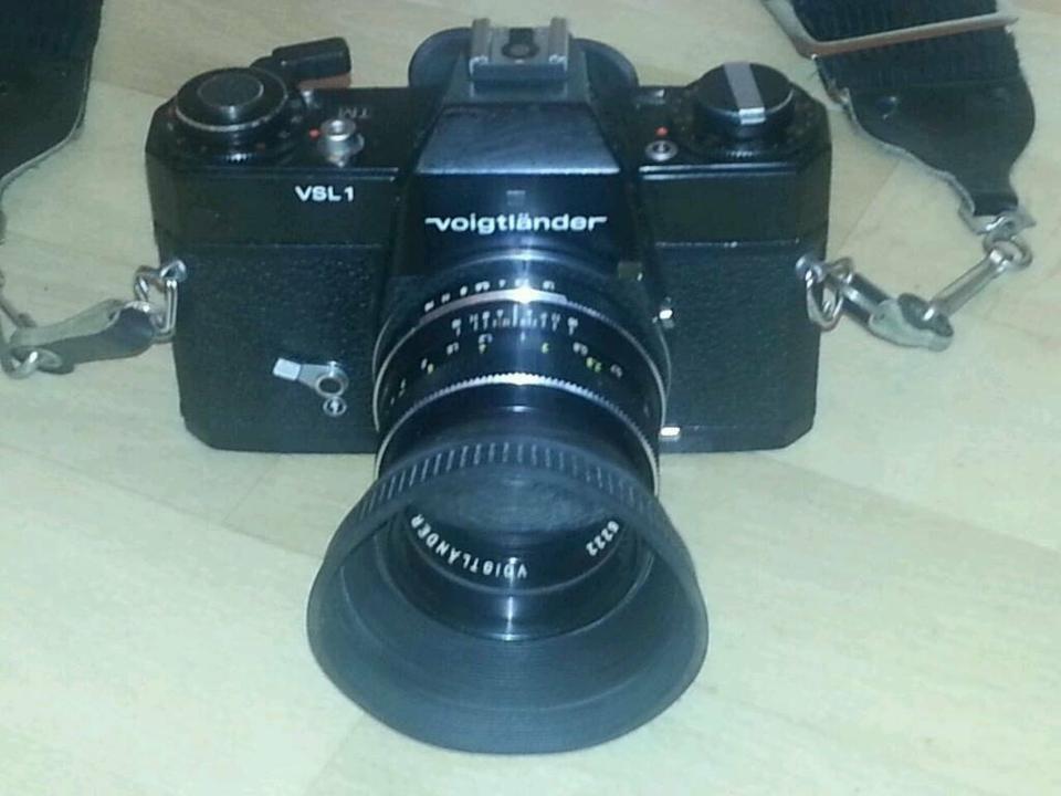 VOIGTLÄNDER VSL 1,analoge Camera mit Objektiv. Toll