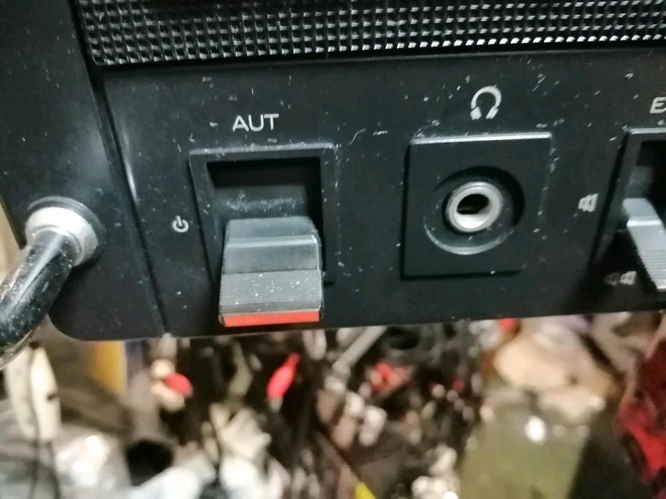 GRUNDIG 600 Professional, Radio, etwas DEFEKT!!