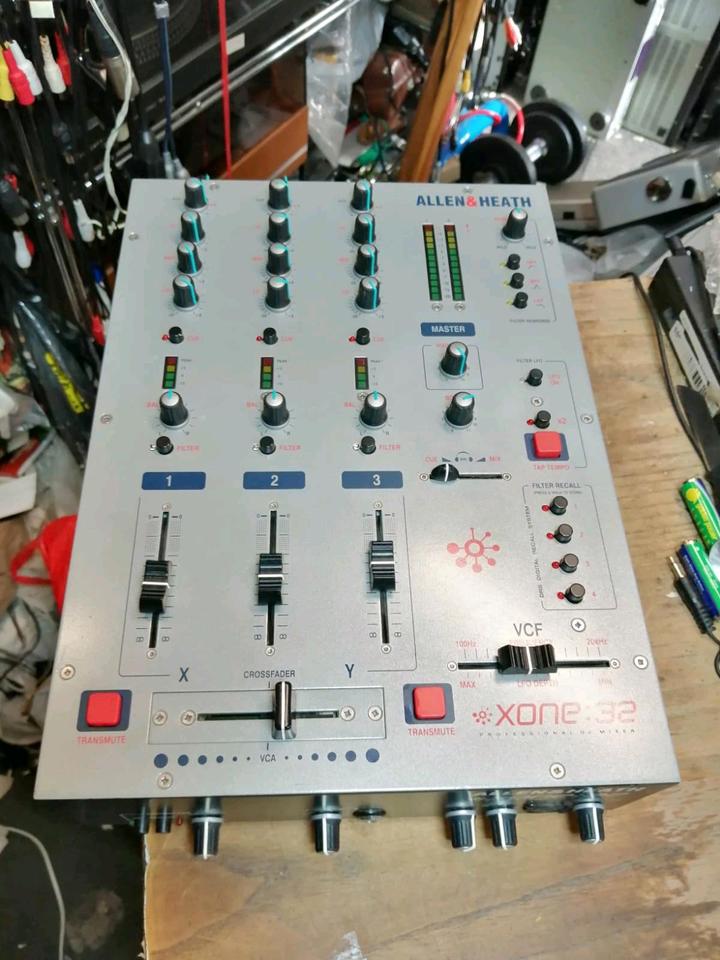 ALLEN & HEALTH xone32, Mixer, guter Zustand!