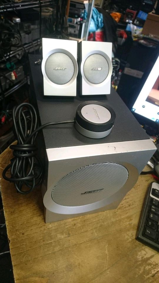 BOSE Companion 3. Multimedia Speaker System