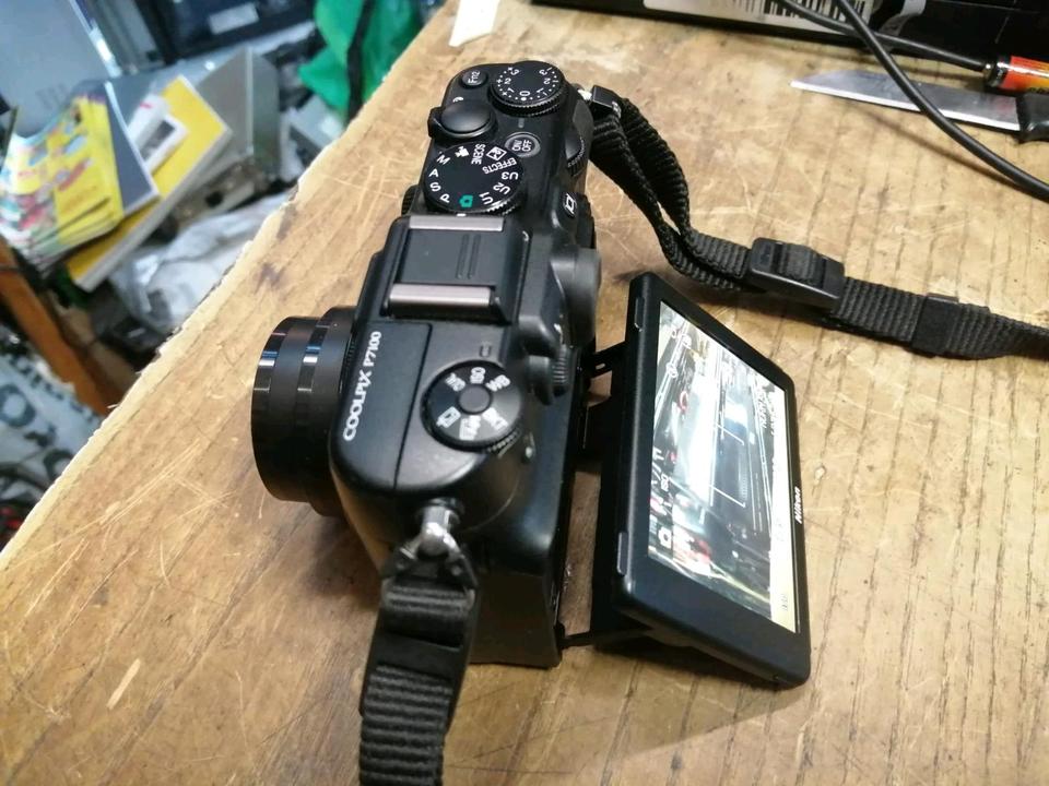 NIKON COOLPIX P7100, Digital-Kamera mit Zubehör!!