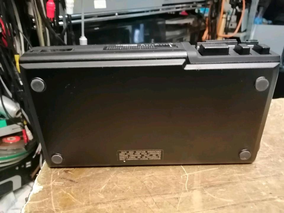 SONY WM-D6C, Walkman, etwas DEFEKT!!!