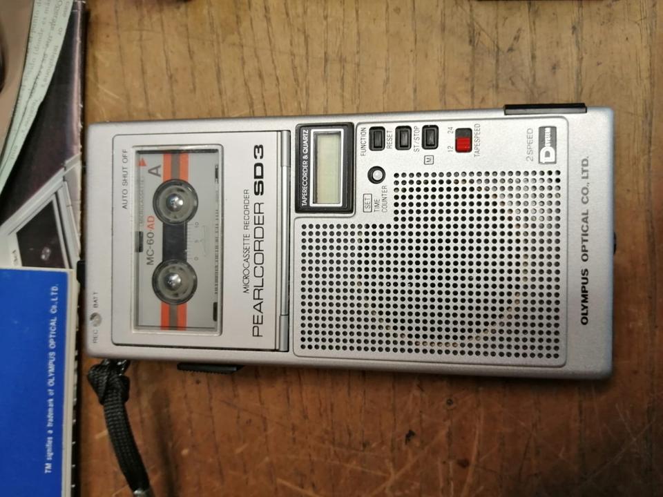 OLYMPUS Pearlcorder SD3, Micro-Cassettenrecorder, Zubehör, DEFEK!