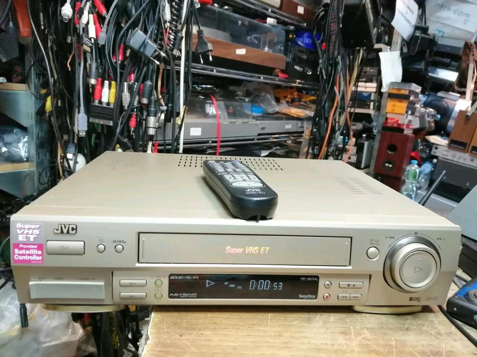 JVC HR-S6700EU, Videocassettenrecorder, guter Zustand!!
