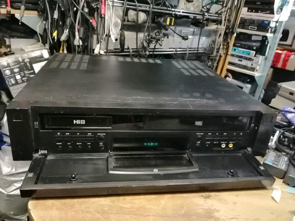 LOEWE Videorecorder OC 2508 M, Hi8 und VHS, DEFEKT!!